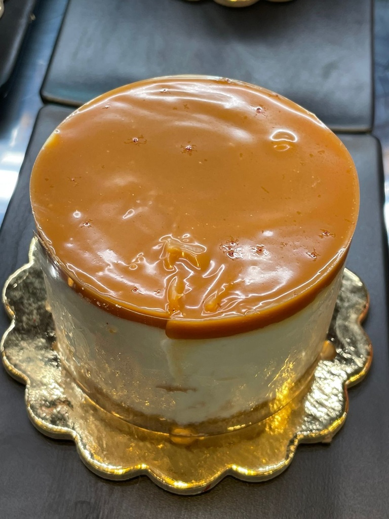 Salted Caramel Cheesecake