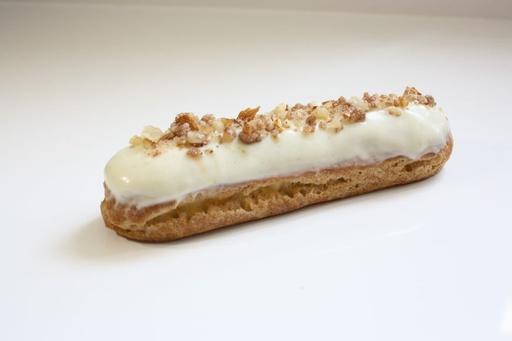 [PS-122] Mini Almond Eclair