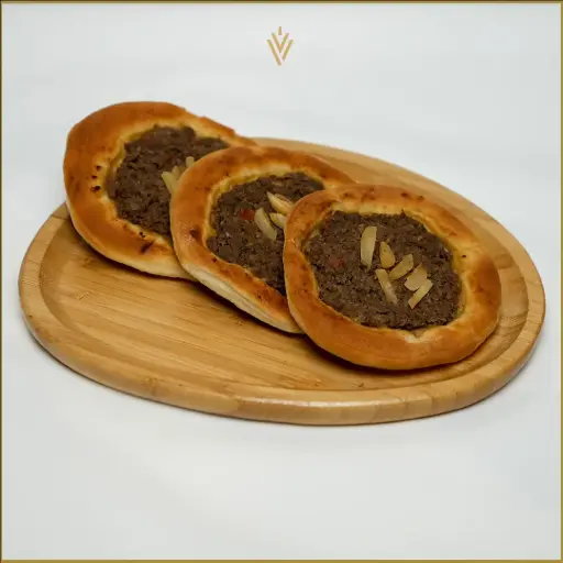 [PCM-195] Lahm Beajin Halabi Pie - فطيرة لحم بعجين حلبي